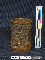 藏品(彈琴筆筒)的圖片